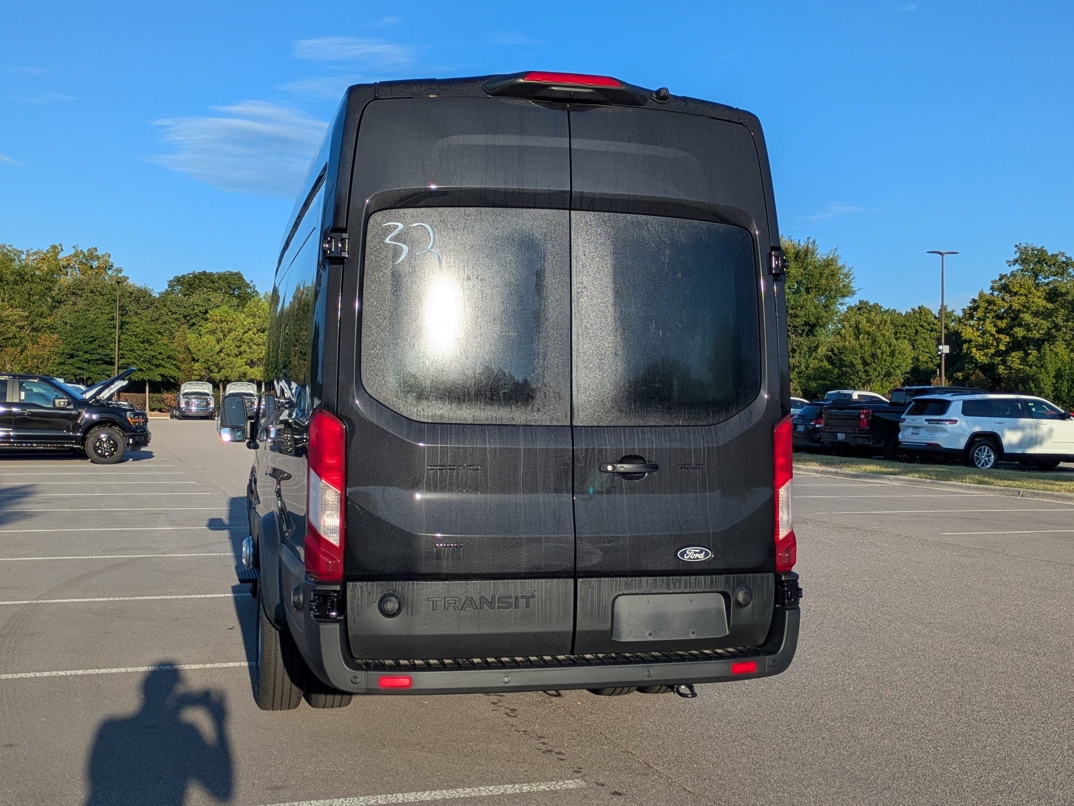 2027 Ford Transit Passenger Wagon XLT