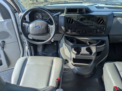 2018 Ford E-Series Cutaway Base