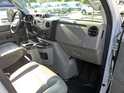 2018 Ford E-Series Cutaway Base