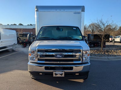 2026 Ford E-Series Cutaway Base
