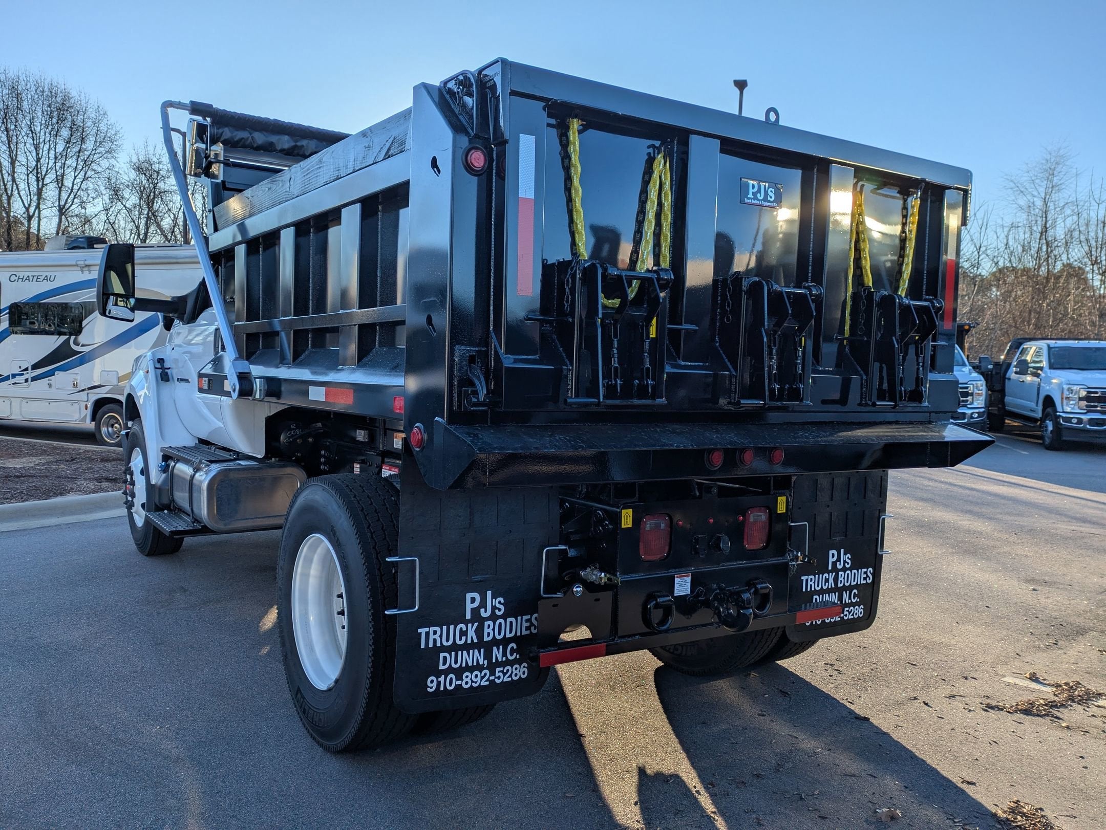 2026 Ford F-750SD Base