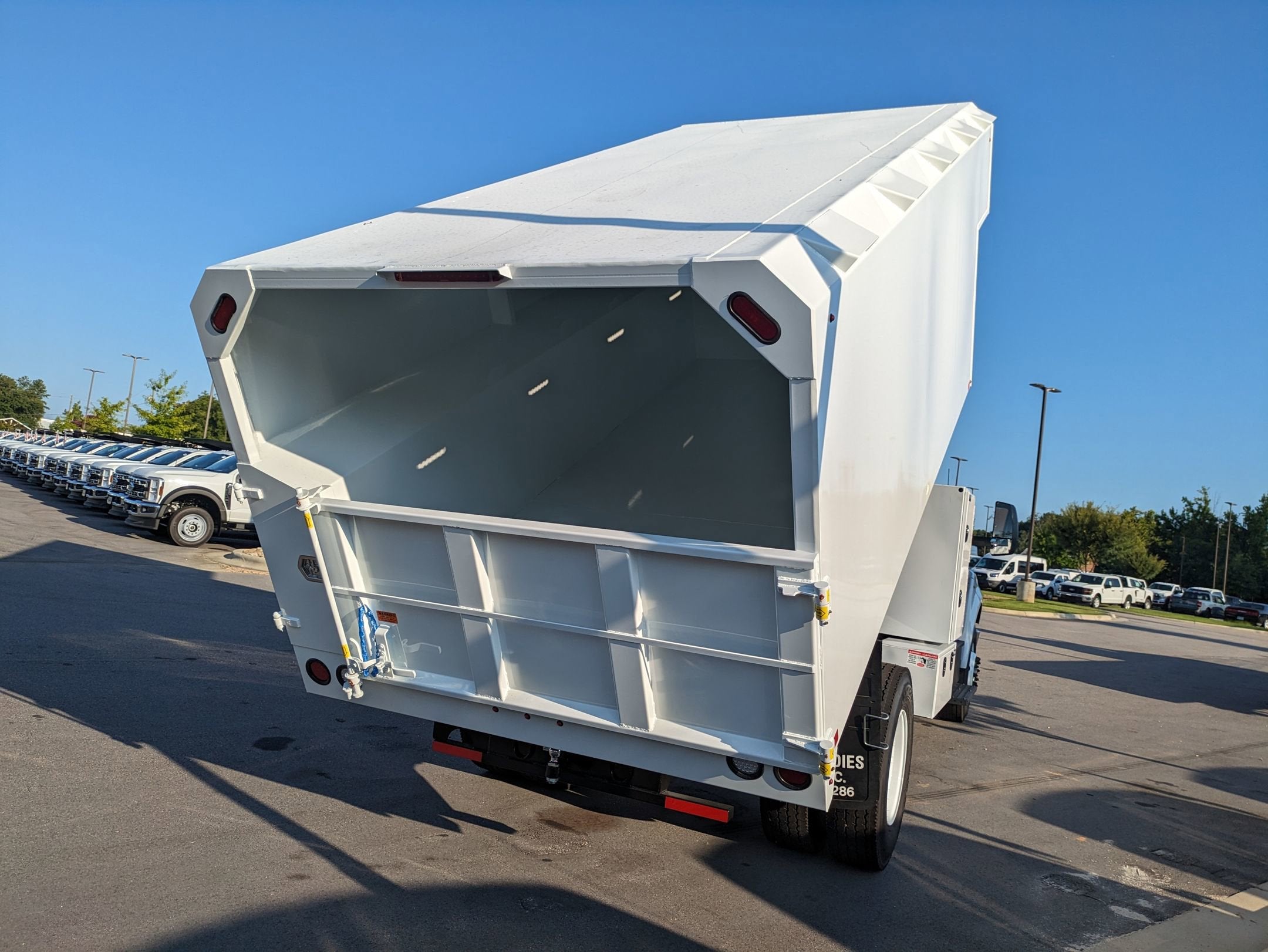 2026 Ford F-750SD Base