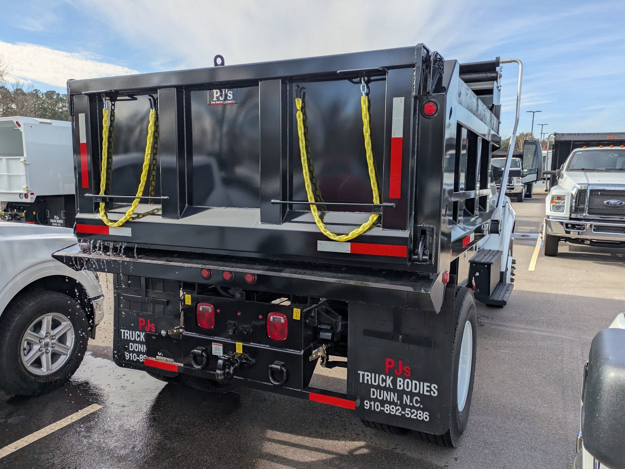 2026 Ford F-750SD Base