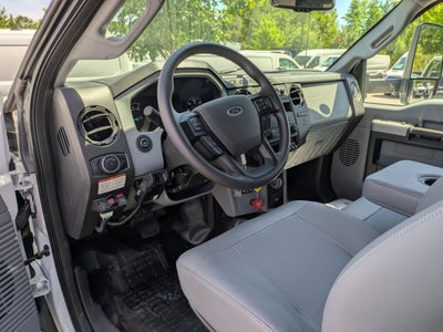 2027 Ford F-750SD Base