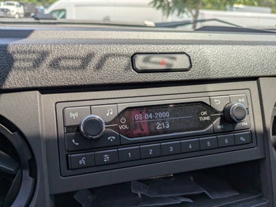 2027 Ford F-750SD Base