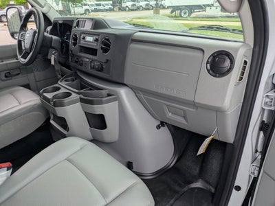 2027 Ford E-Series Cutaway Base