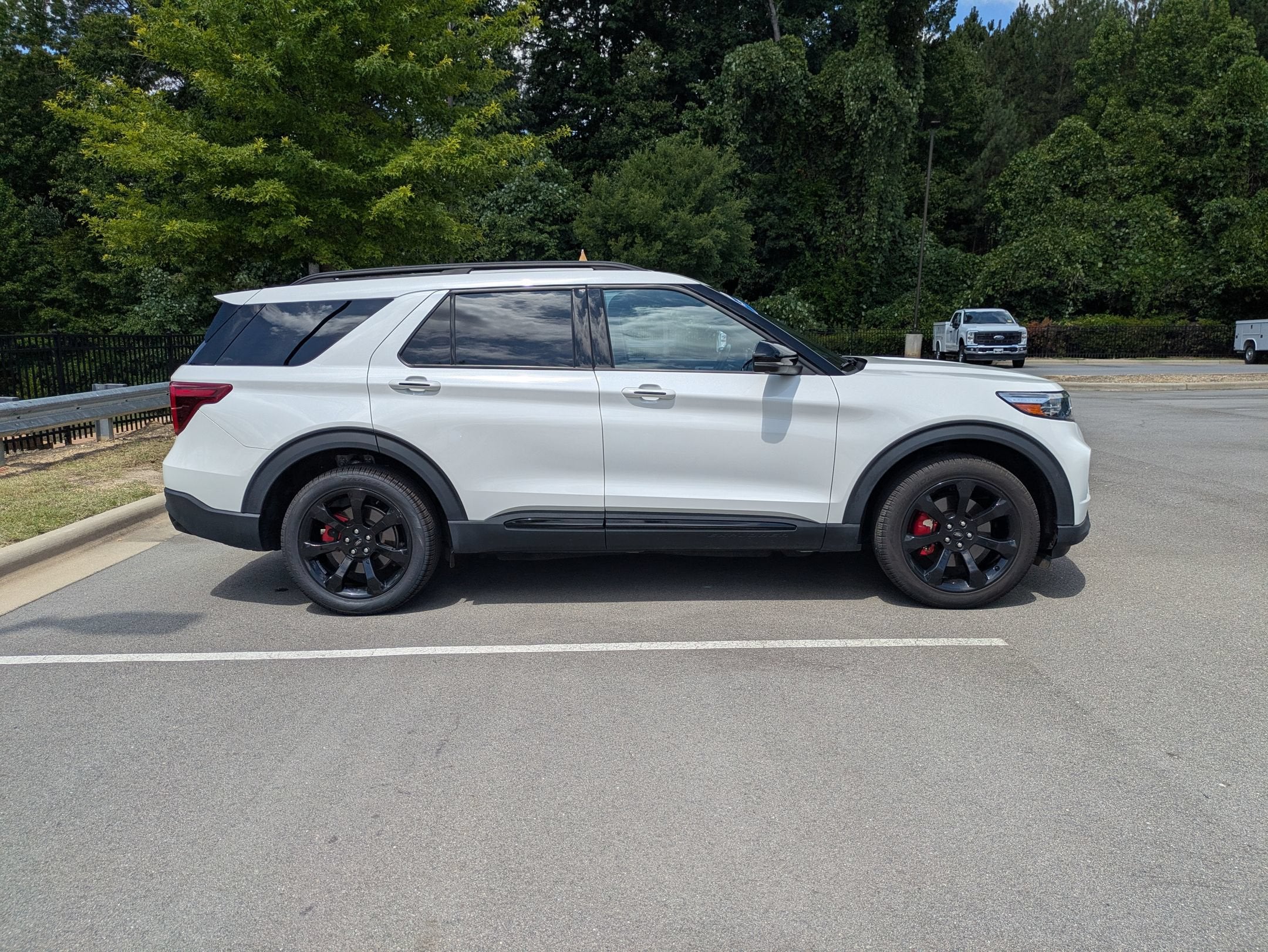 2023 Ford Explorer ST