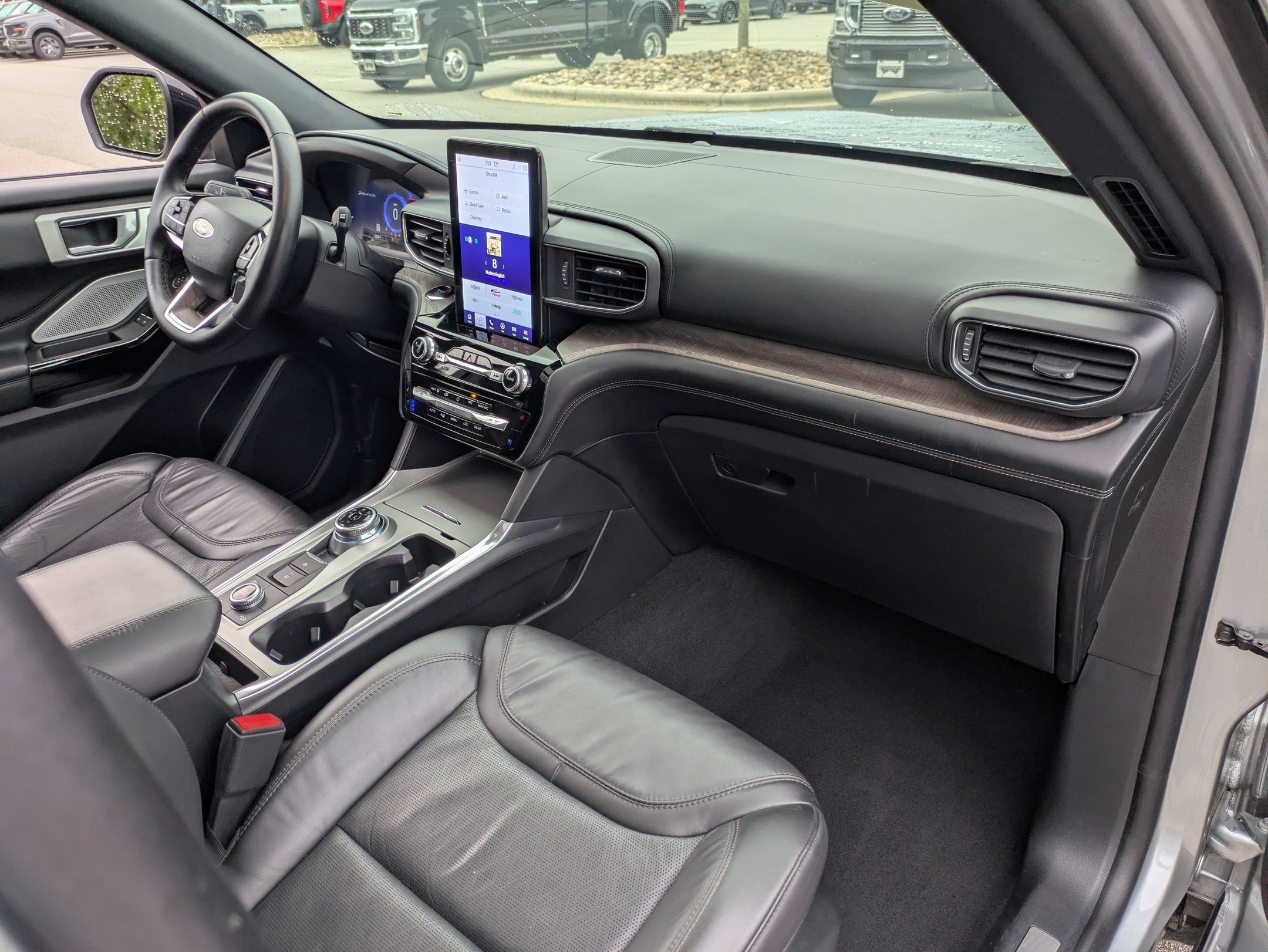 2023 Ford Explorer Platinum