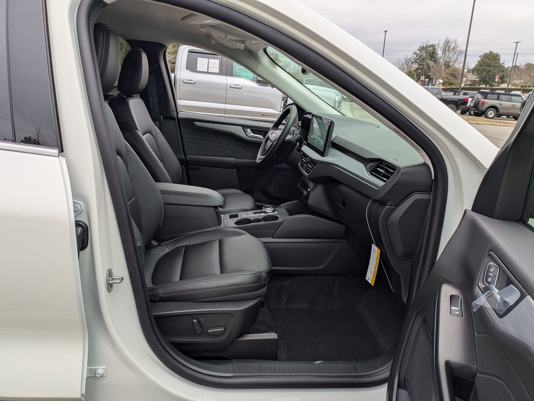 2026 Ford Escape Platinum