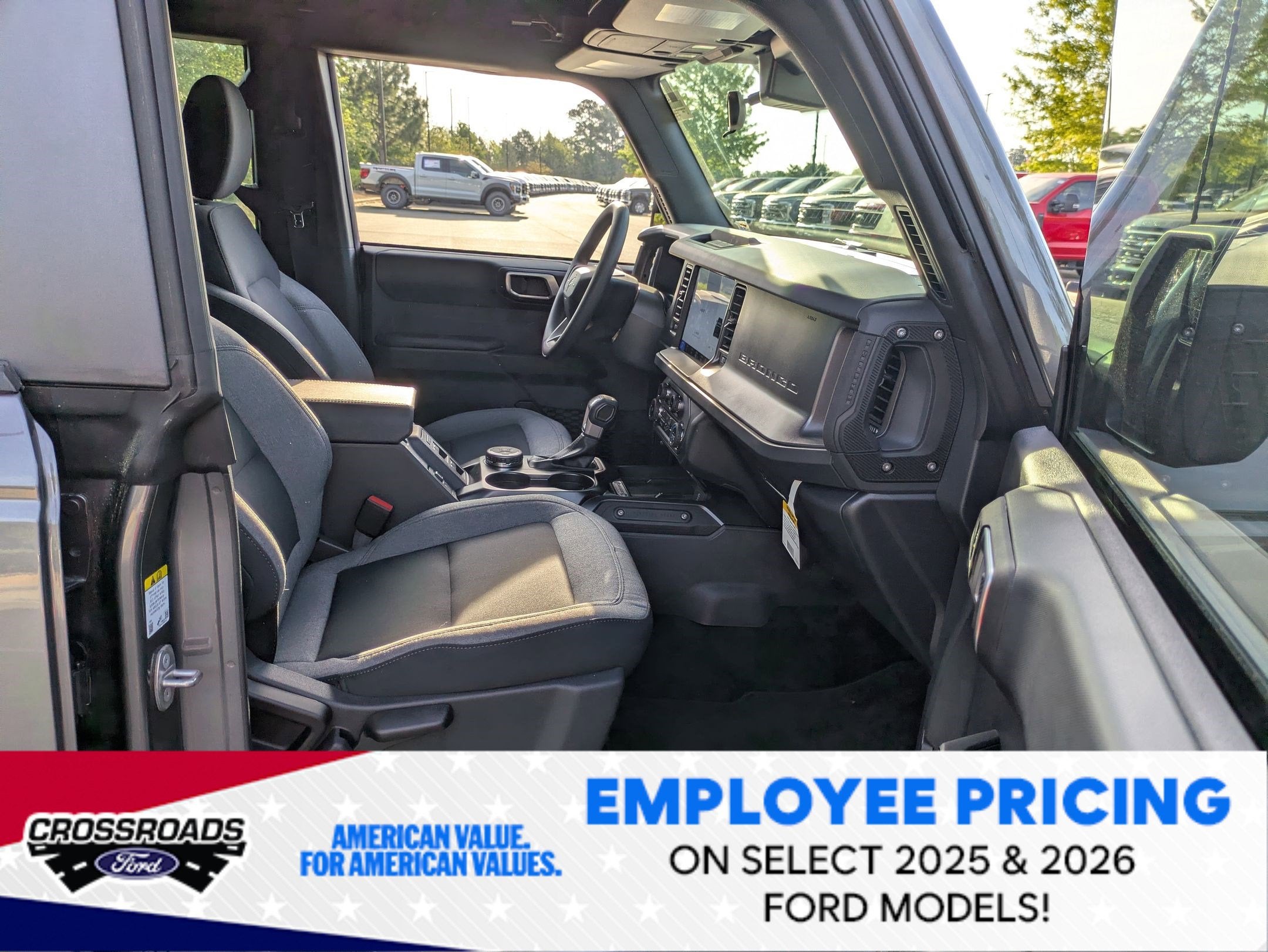 2025 Ford Bronco Base - Crossroads Courtesy Demo