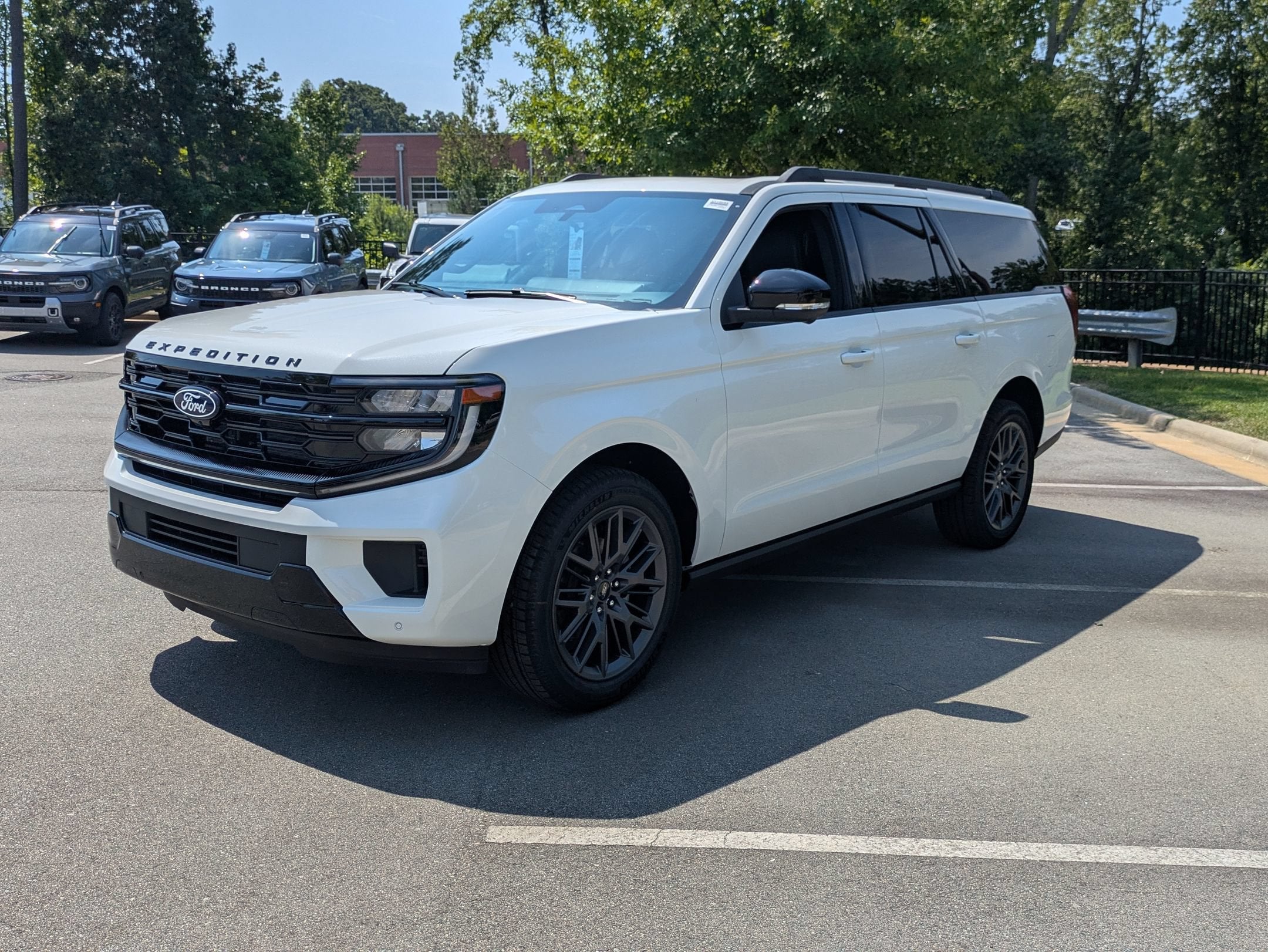 2027 Ford Expedition Max Platinum