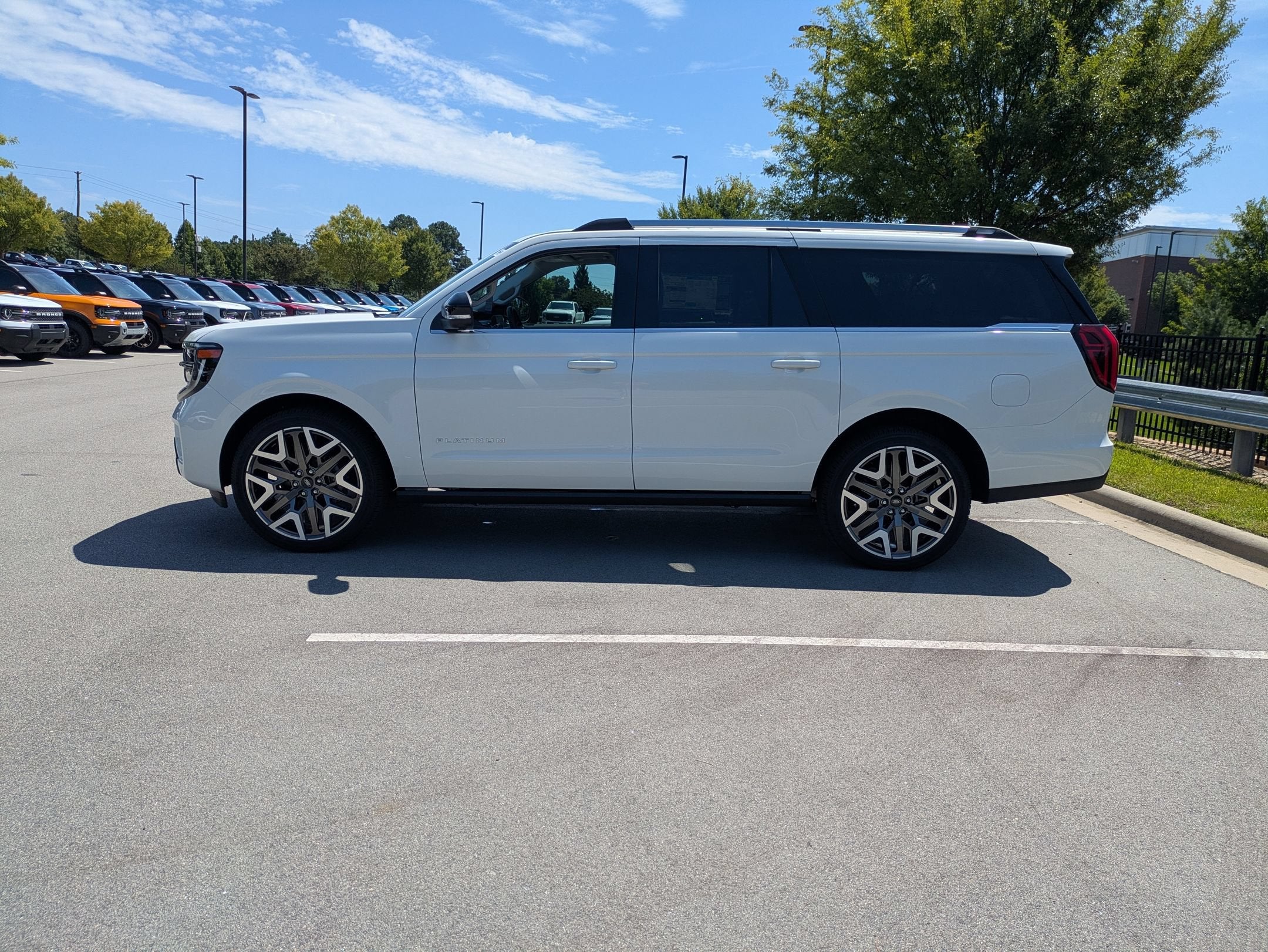 2027 Ford Expedition Max Platinum