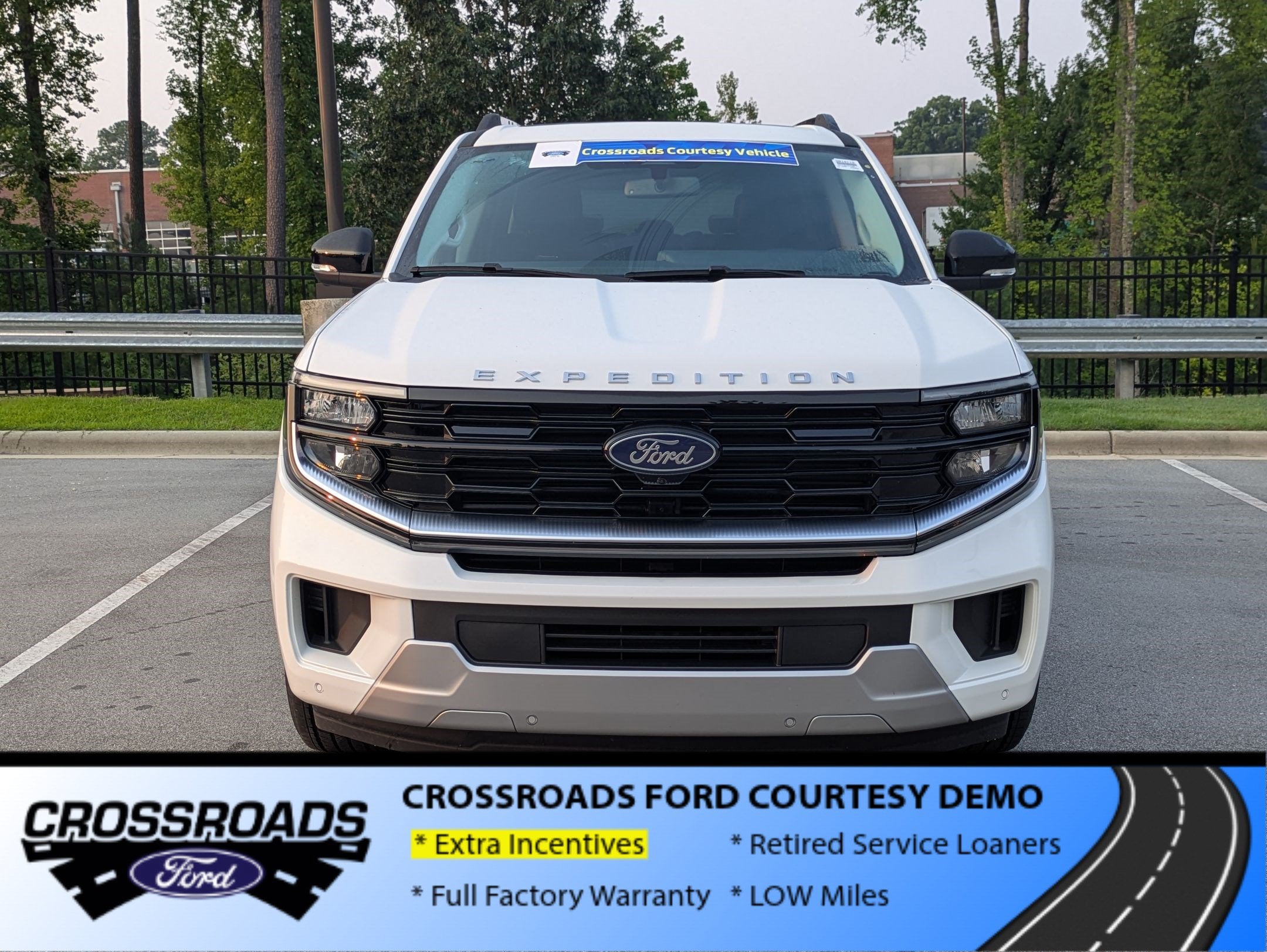 2026 Ford Expedition Platinum - Crossroads Courtesy Demo