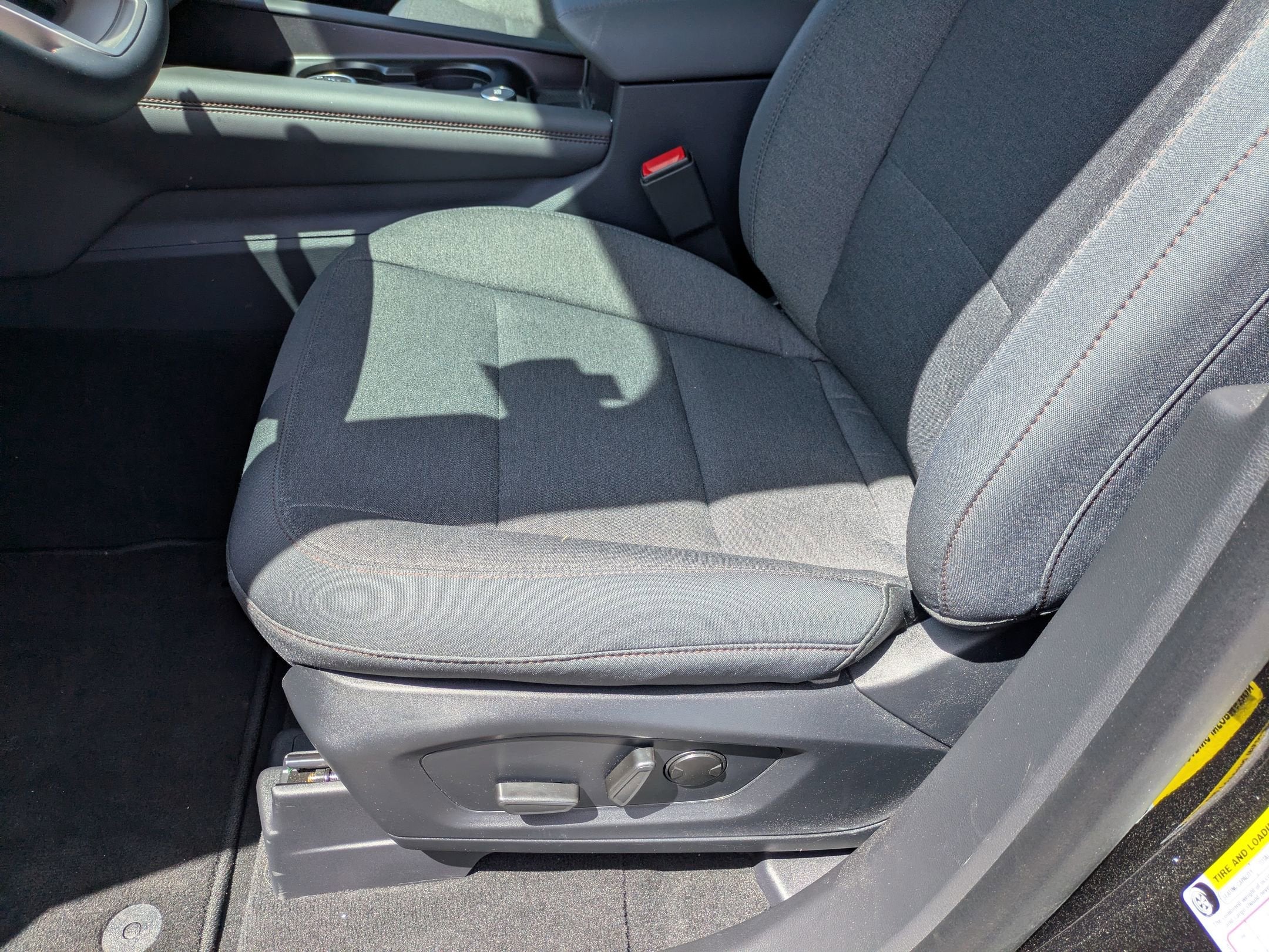 2026 Ford Explorer Active - Crossroads Courtesy Demo