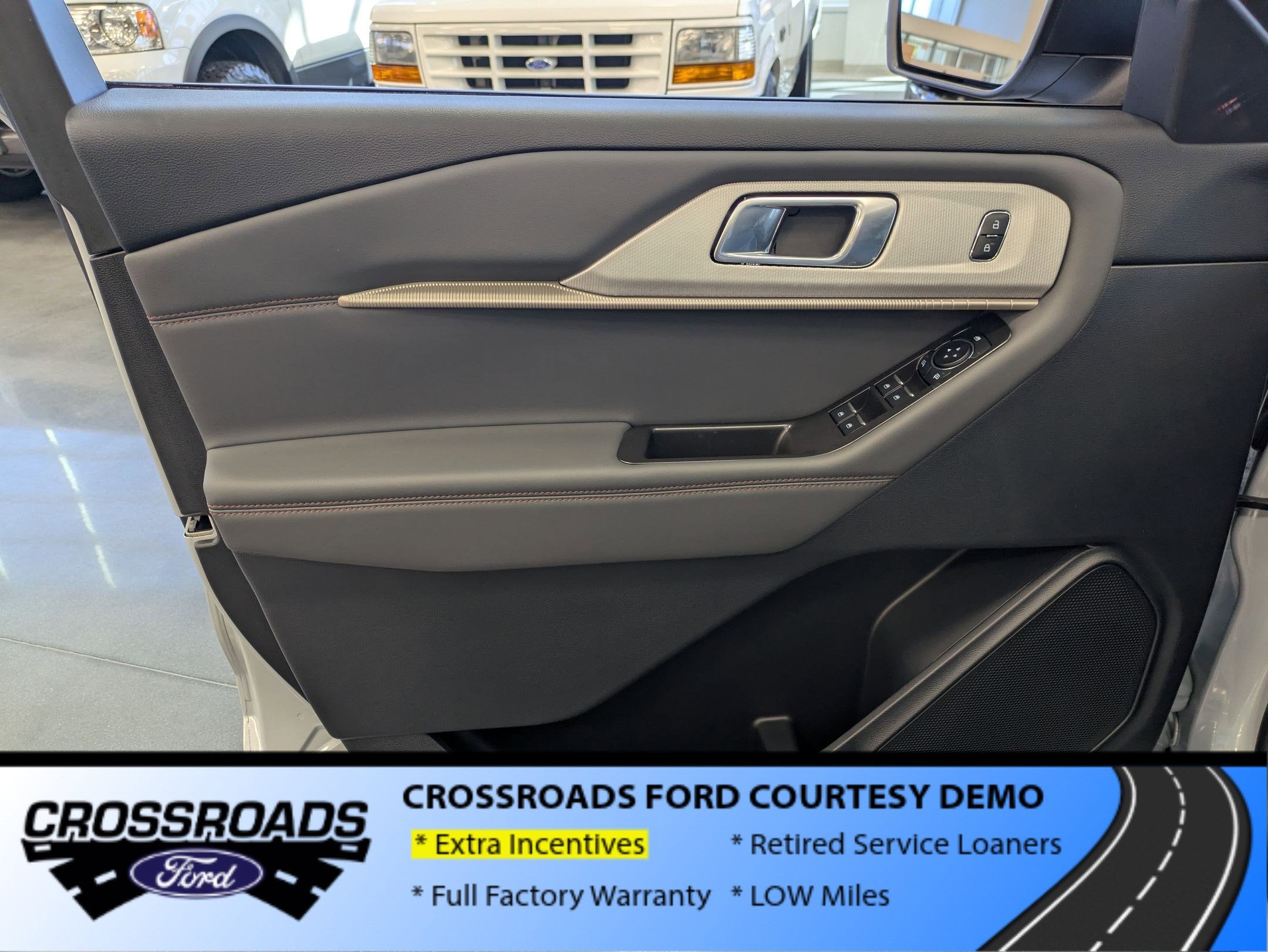 2026 Ford Explorer Active w/200A Pkg - Crossroads Courtesy Demo