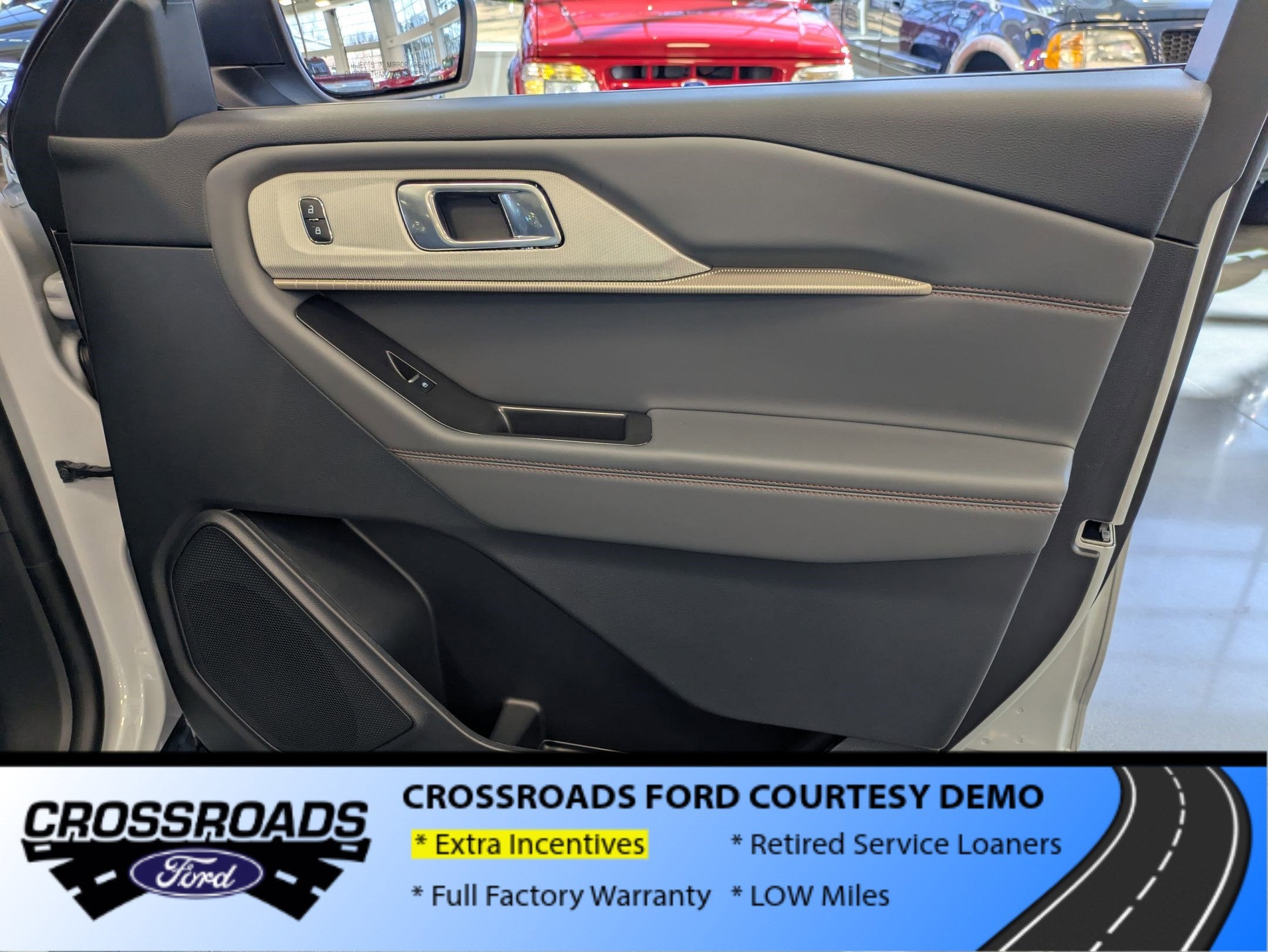 2026 Ford Explorer Active w/200A Pkg - Crossroads Courtesy Demo