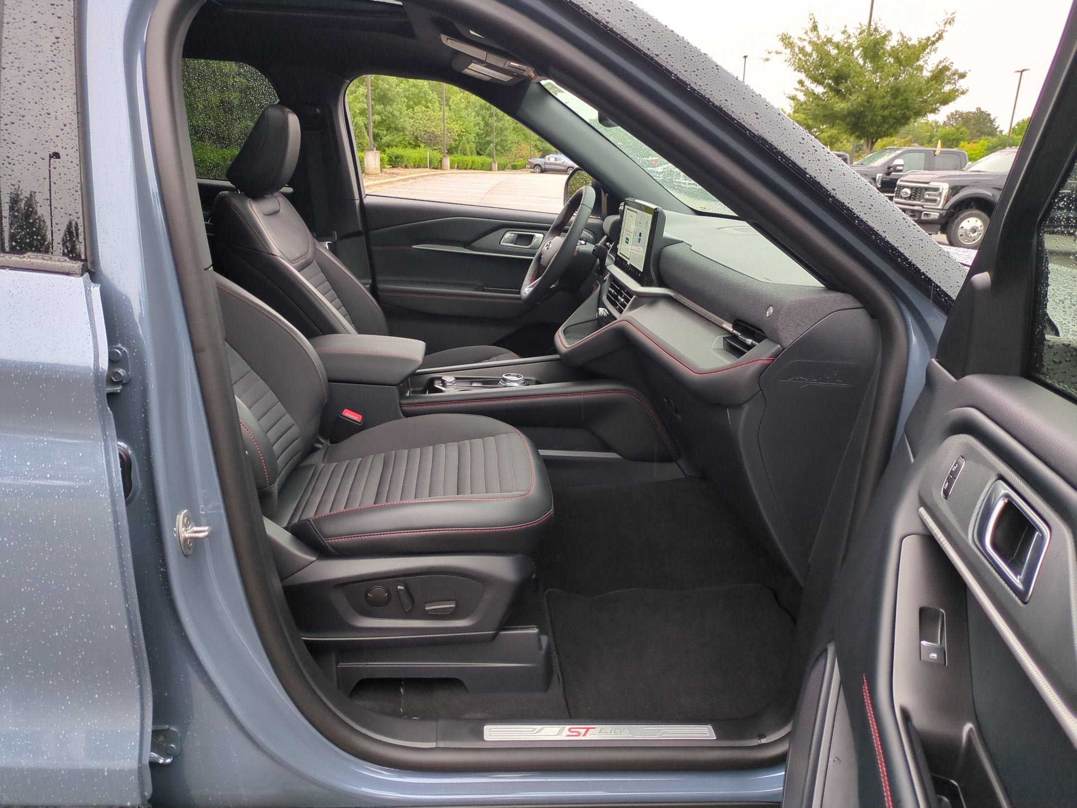 2026 Ford Explorer ST-Line - Crossroads Courtesy Demo