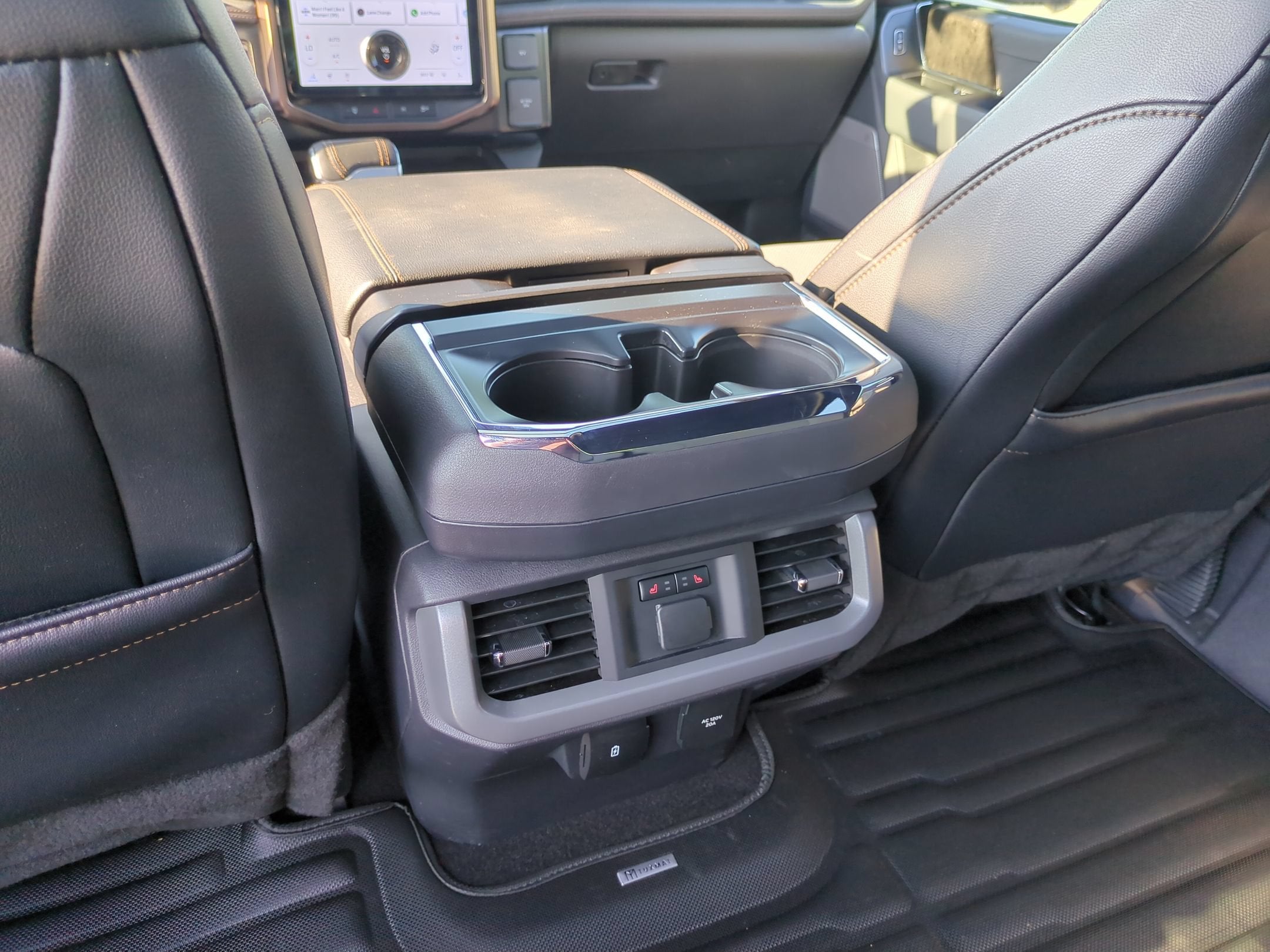 2023 Ford F-150 Lightning LARIAT
