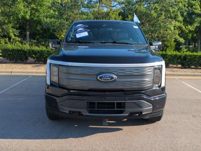 2023 Ford F-150 Lightning LARIAT