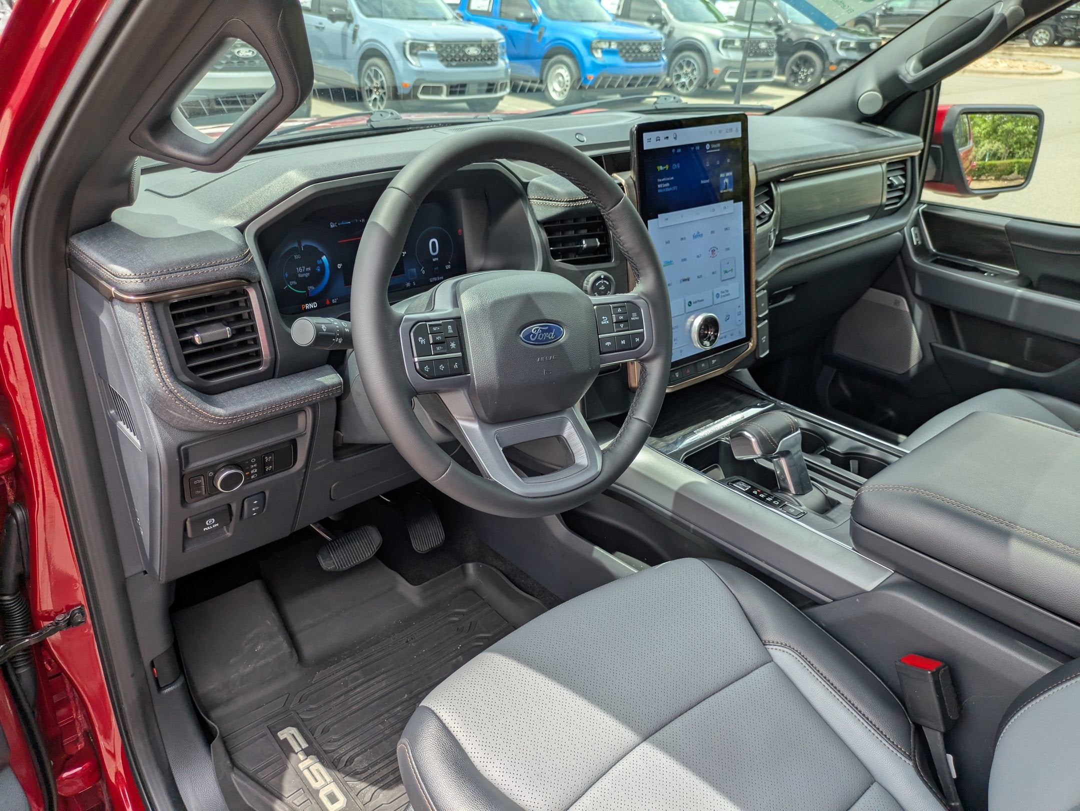 2025 Ford F-150 Lightning LARIAT