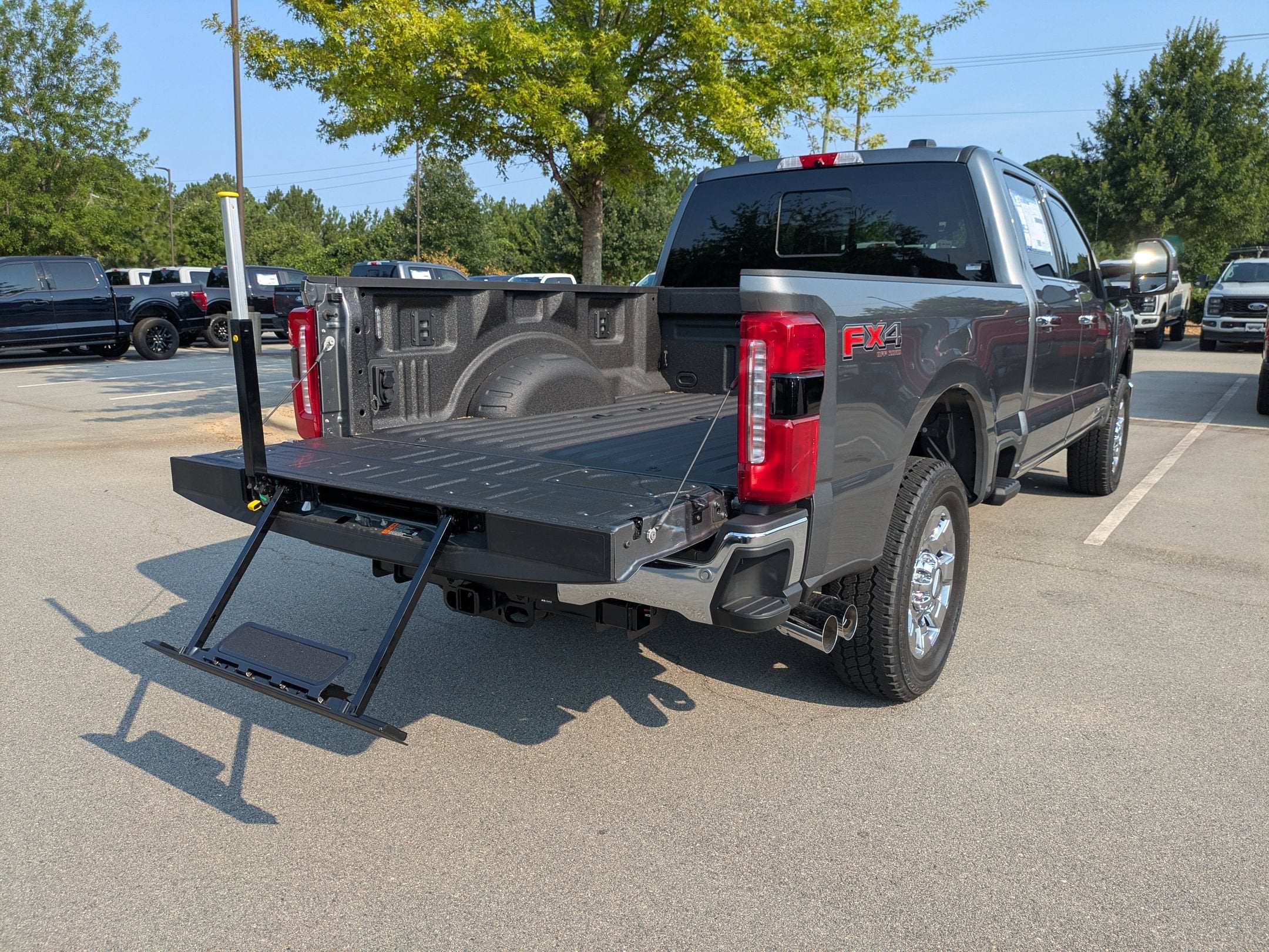 2026 Ford Super Duty F-250 SRW LARIAT