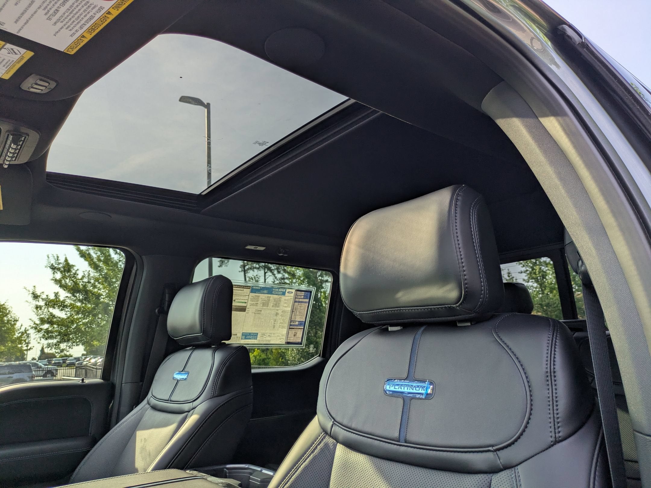 2026 Ford Super Duty F-350 SRW Platinum