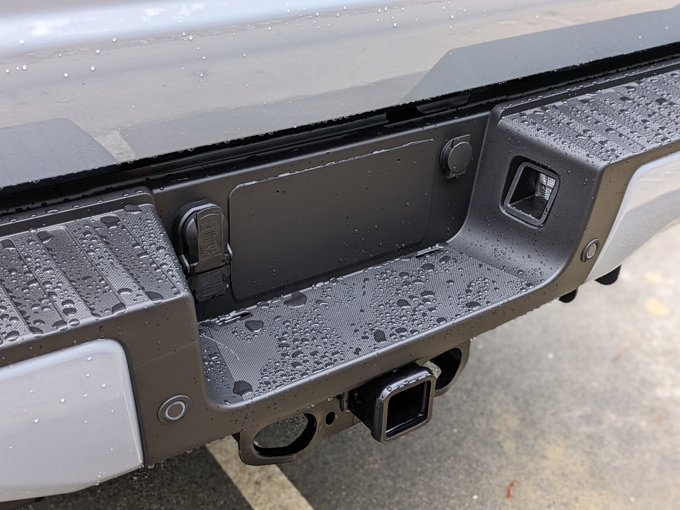 2025 Ford Super Duty F-350 SRW LARIAT