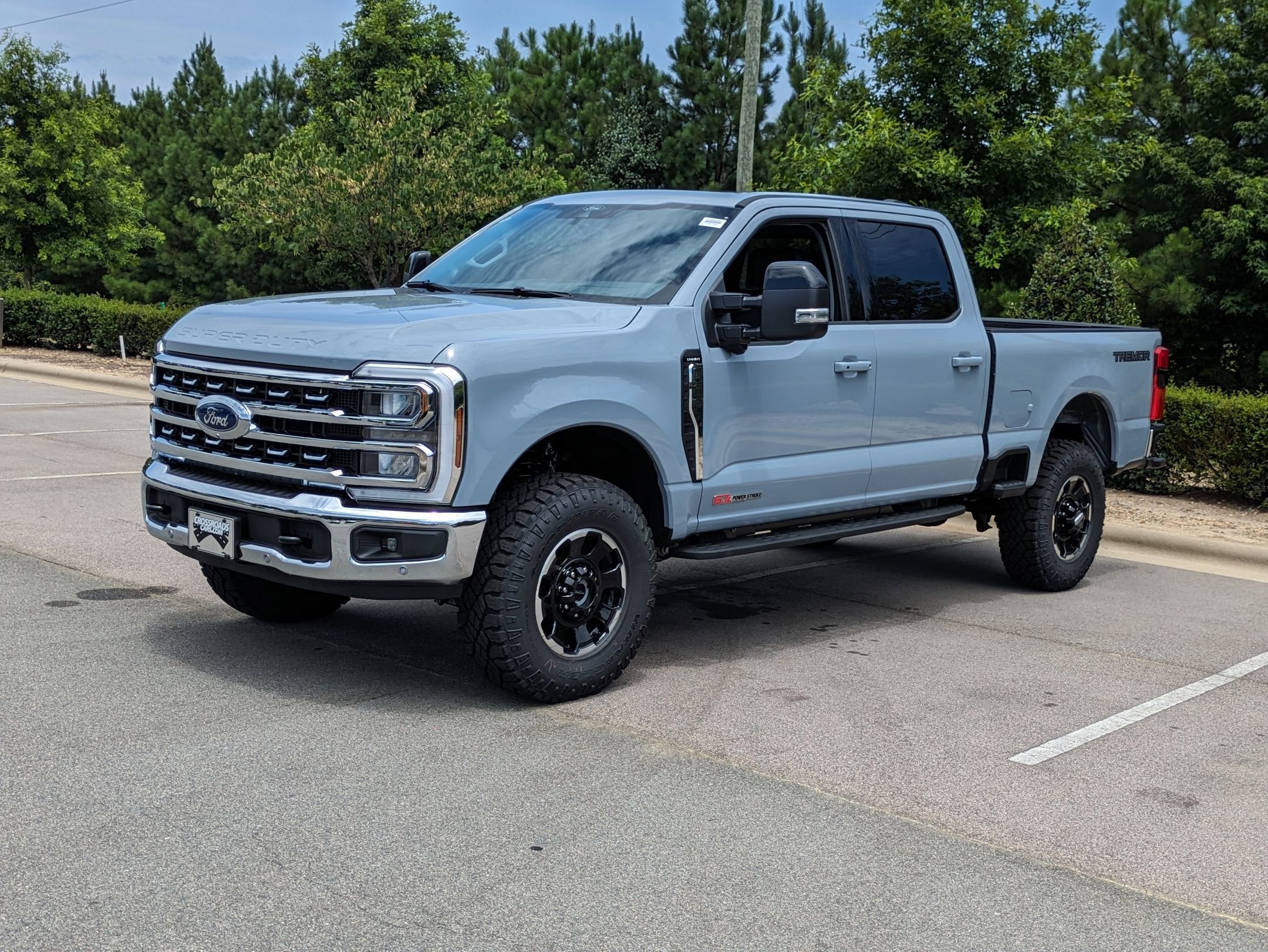 2025 Ford Super Duty F-350 SRW LARIAT
