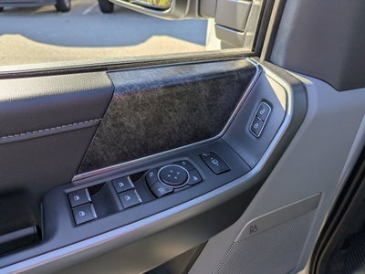 2026 Ford Super Duty F-350 SRW XLT