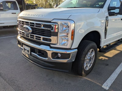2026 Ford Super Duty F-350 SRW XLT