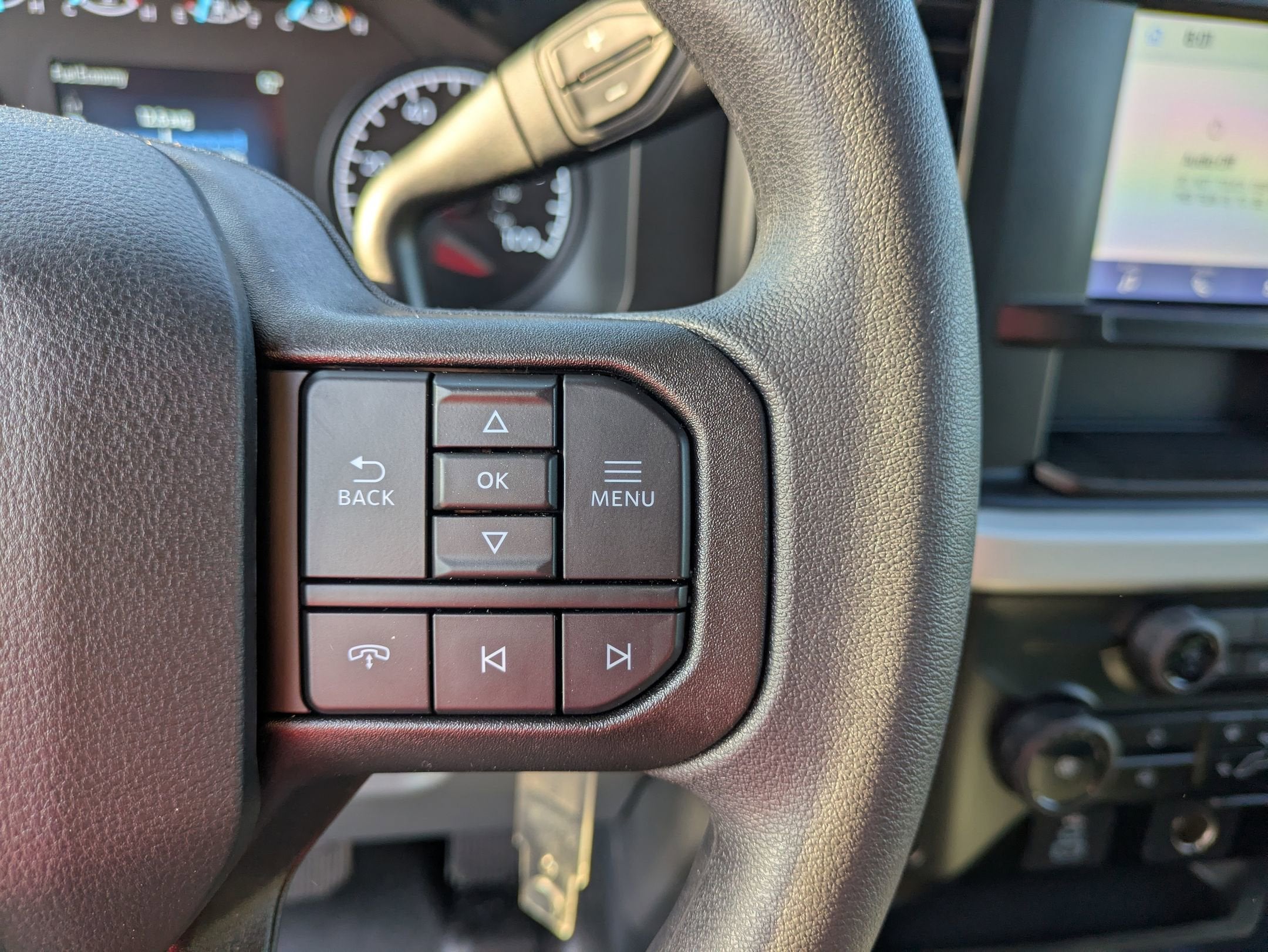 2026 Ford Super Duty F-350 SRW XLT