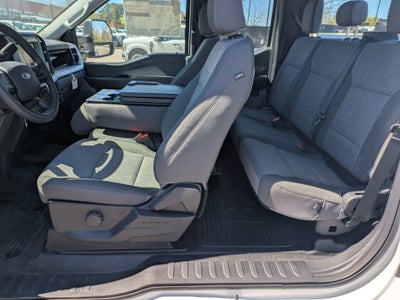 2026 Ford Super Duty F-350 SRW XLT