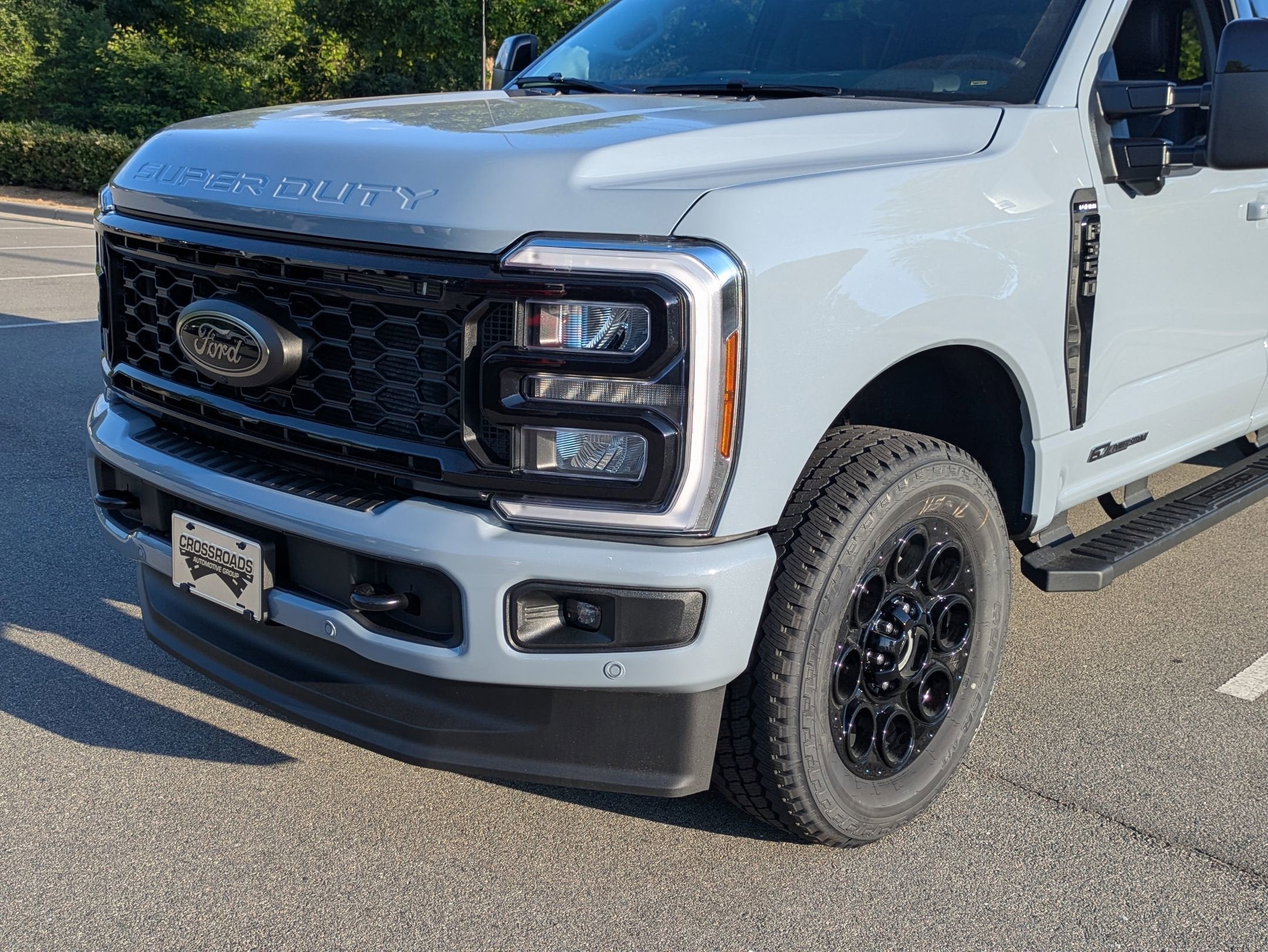 2026 Ford Super Duty F-350 SRW LARIAT