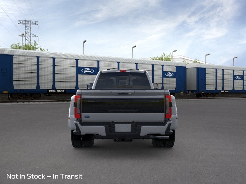 2026 Ford Super Duty F-450 DRW Platinum