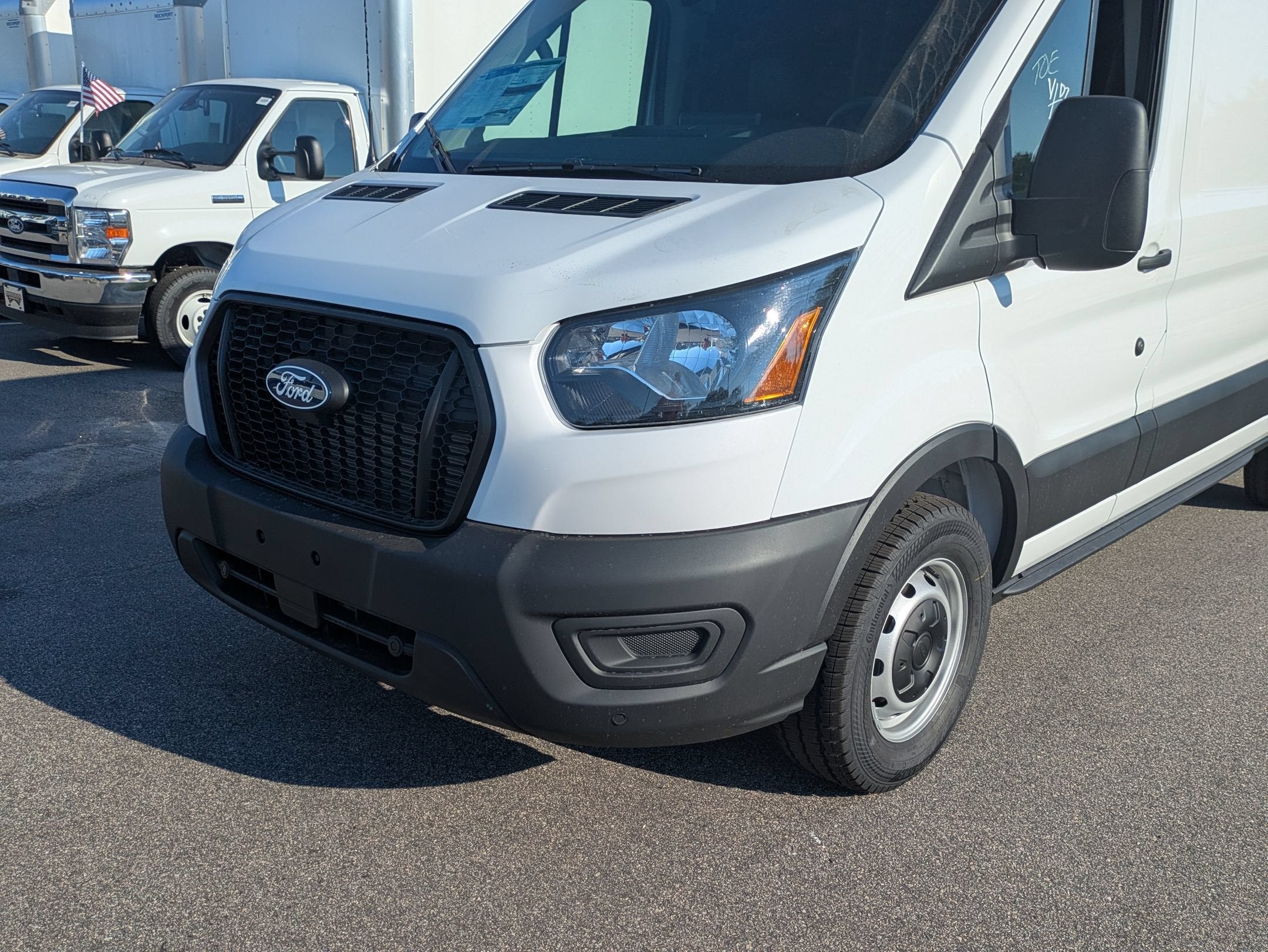 2026 Ford Transit Cargo Van Base