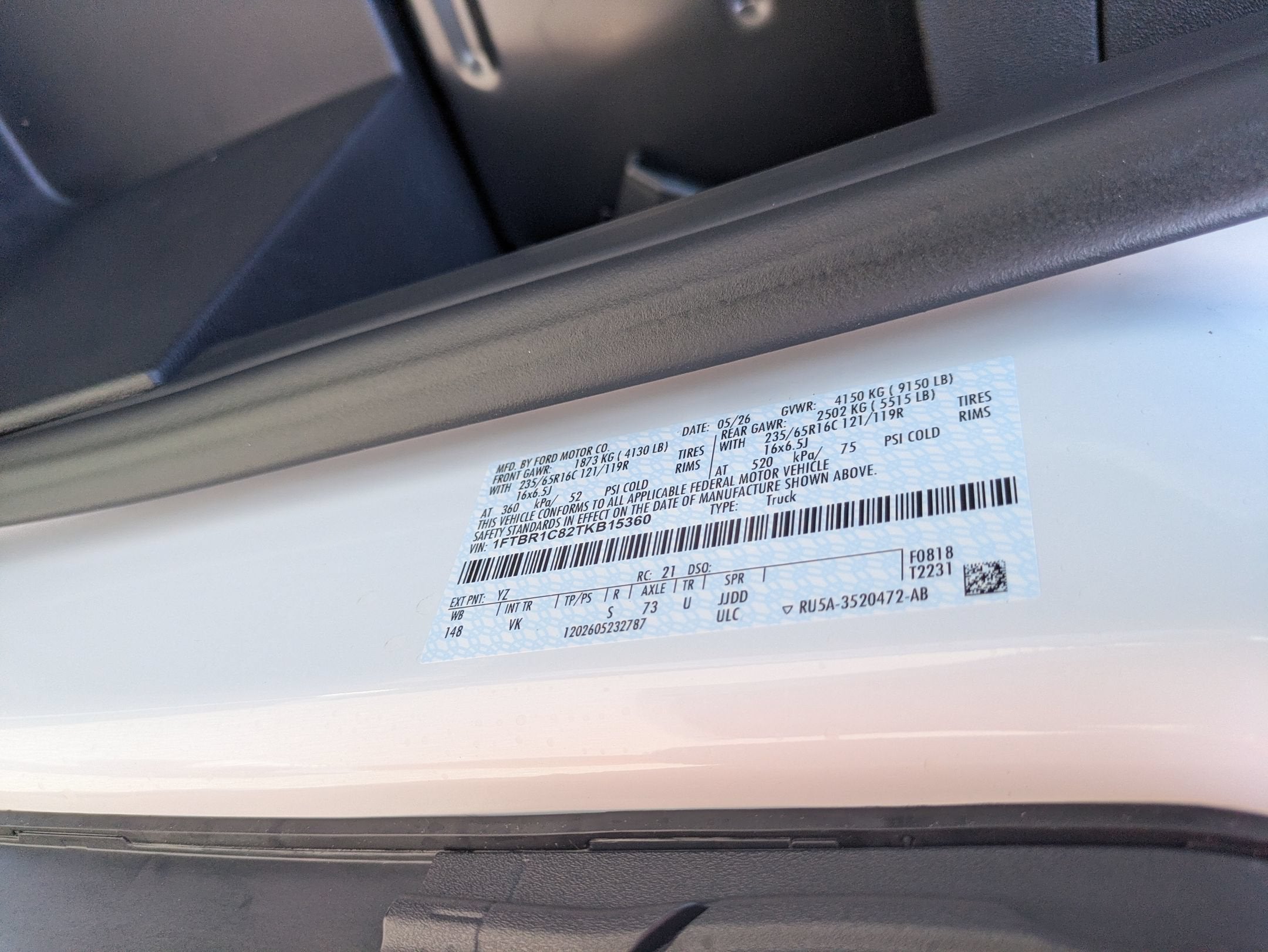 2026 Ford Transit Cargo Van Base