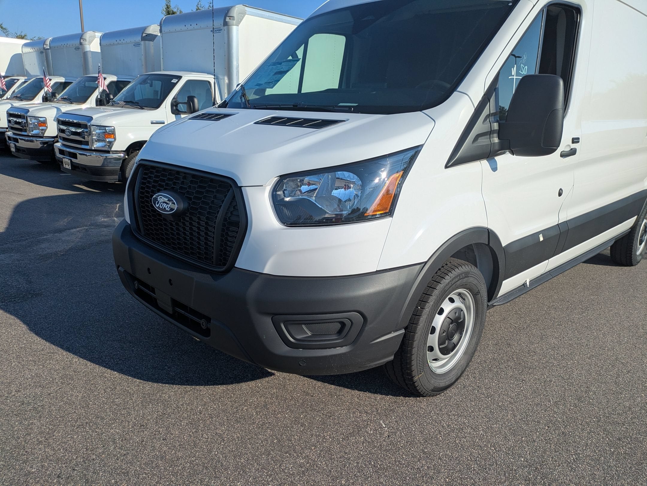 2026 Ford Transit Cargo Van Base
