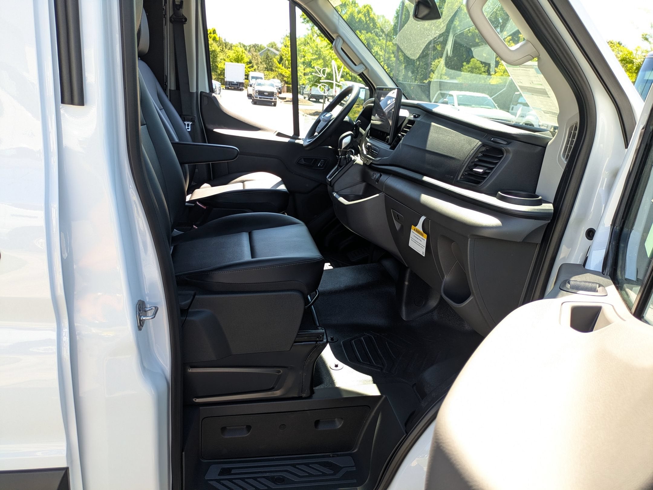 2026 Ford Transit Cargo Van Base