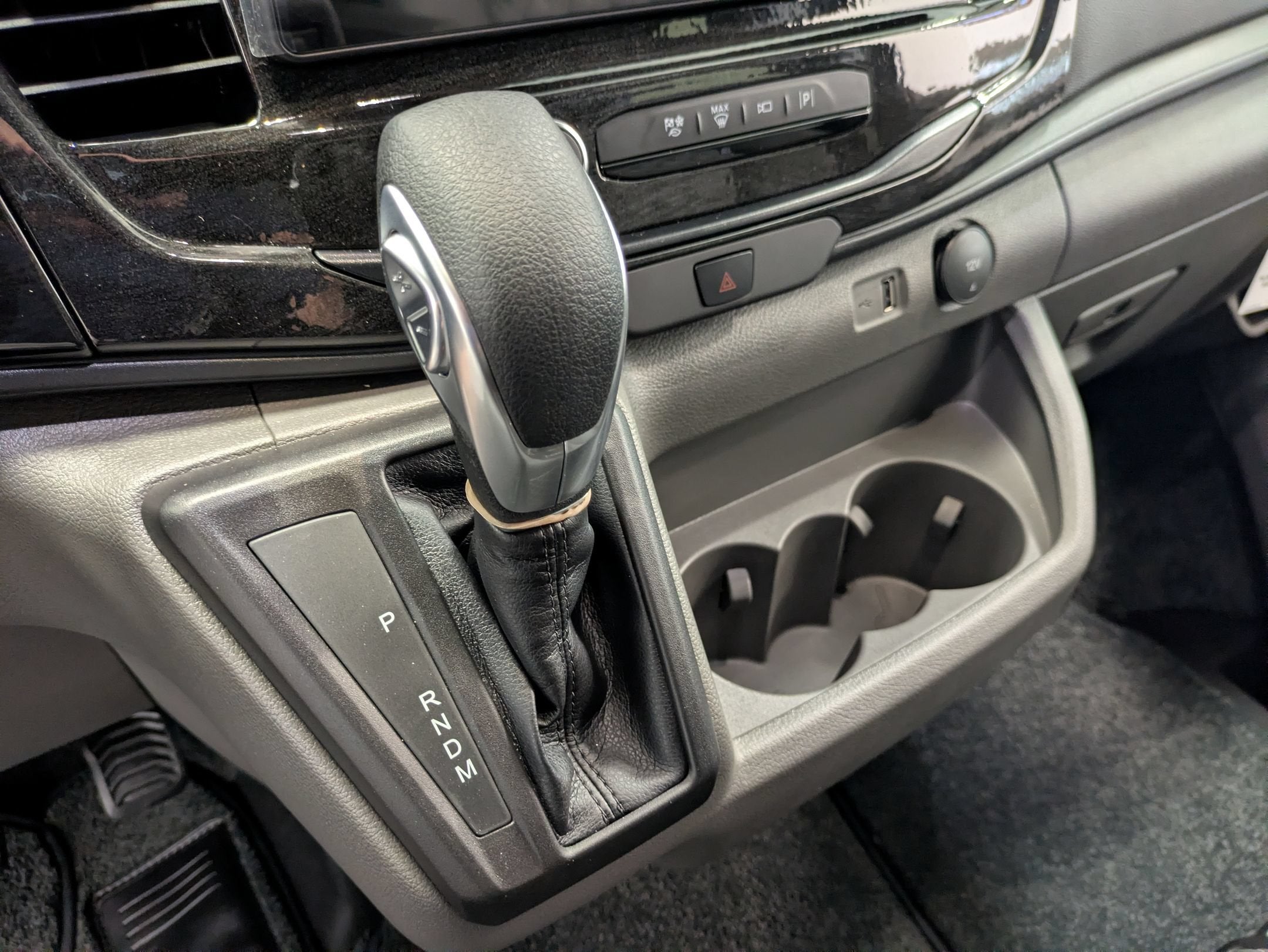 2026 Ford Transit Cargo Van Base