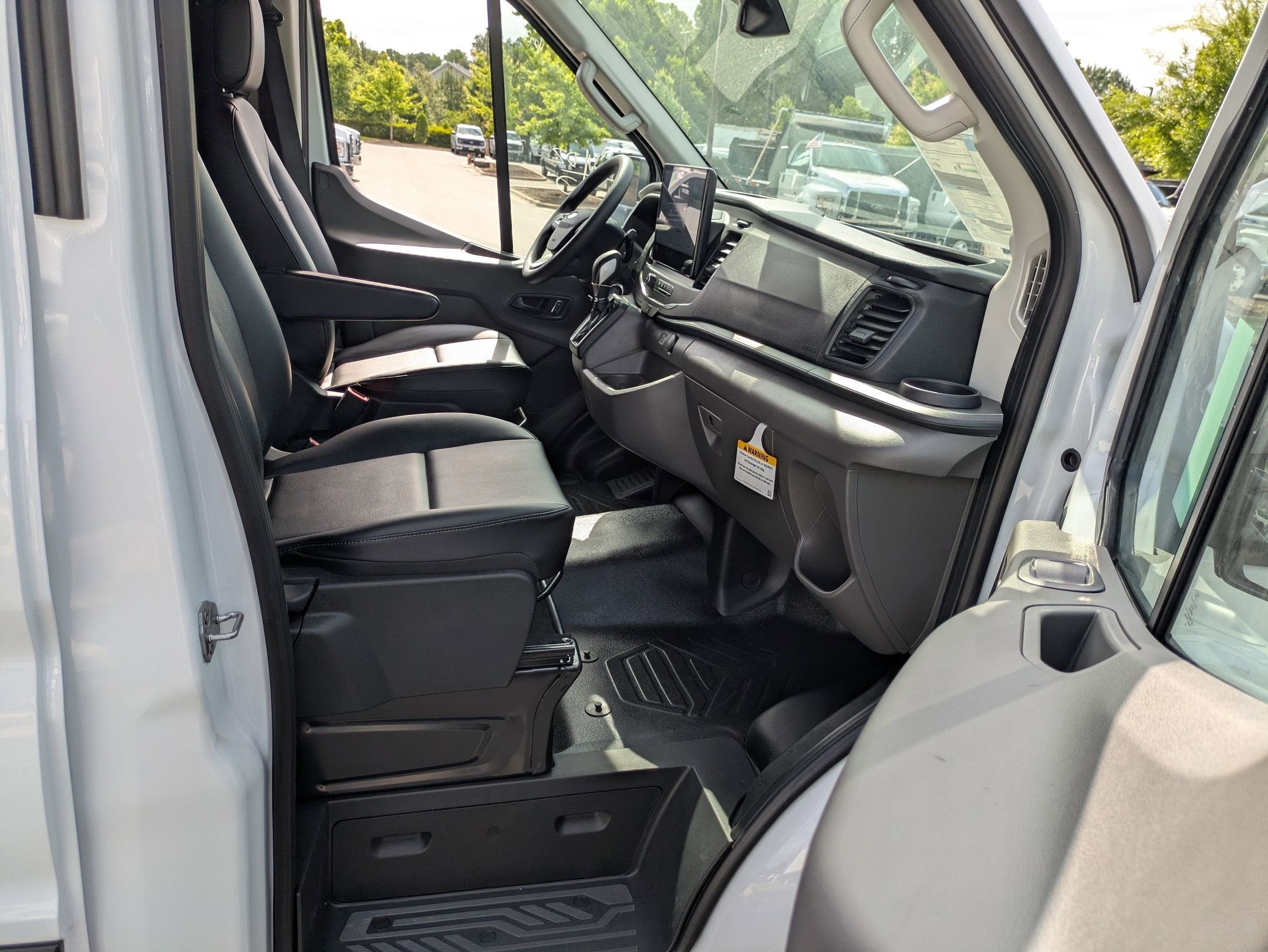2026 Ford Transit Cargo Van Base