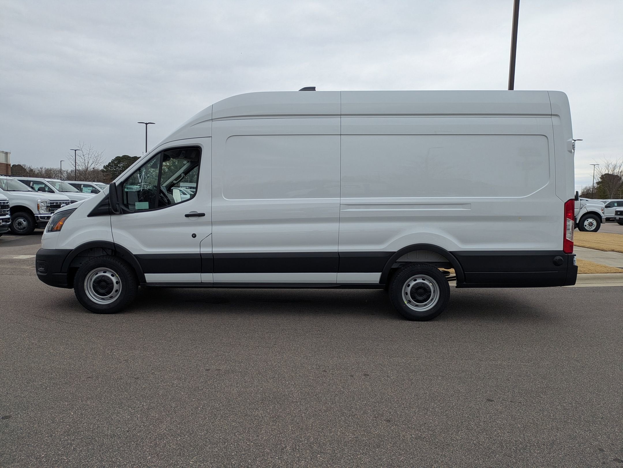 2026 Ford Transit Cargo Van Base