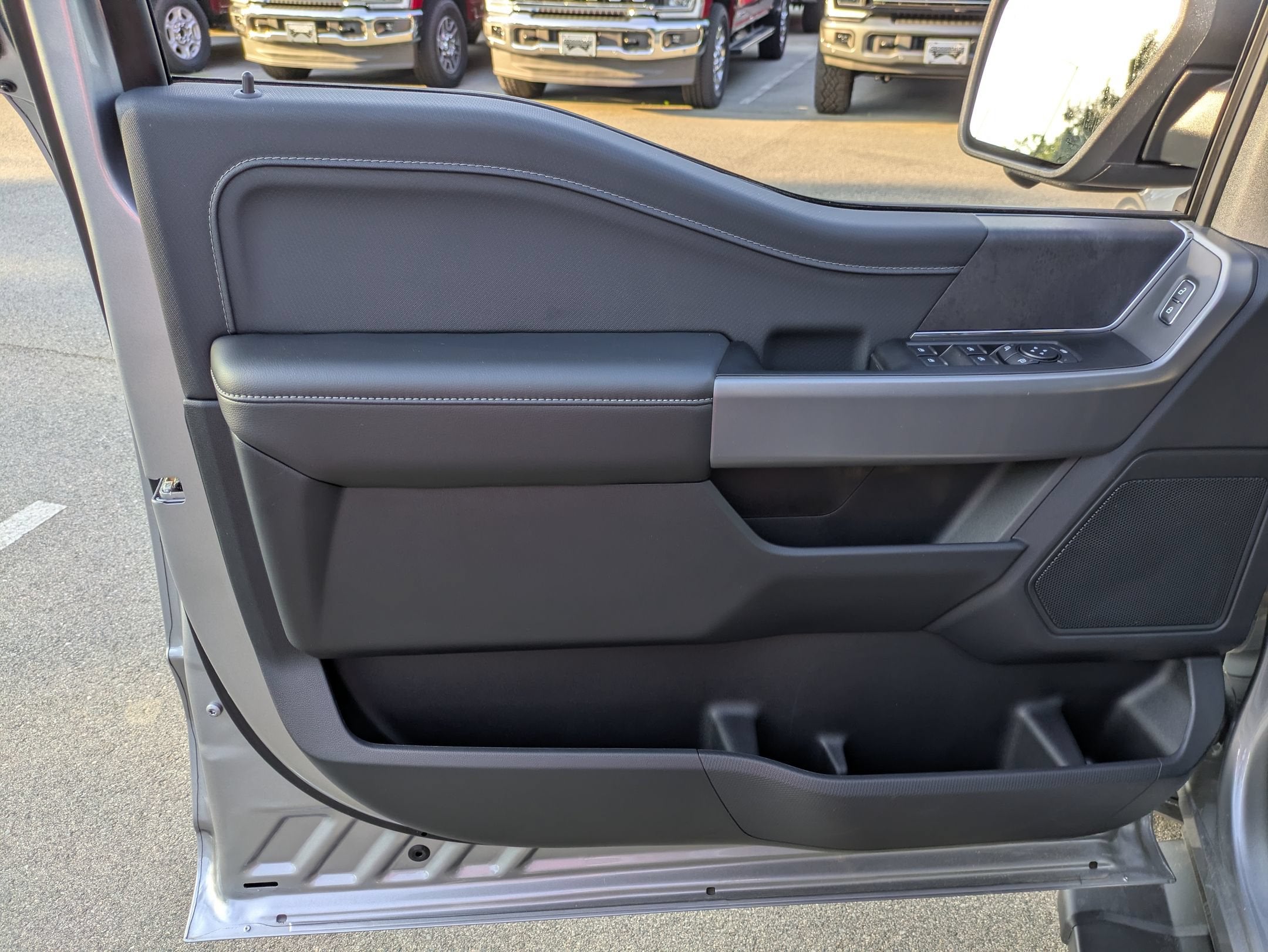 2026 Ford F-150 XLT - Crossroads Courtesy Demo
