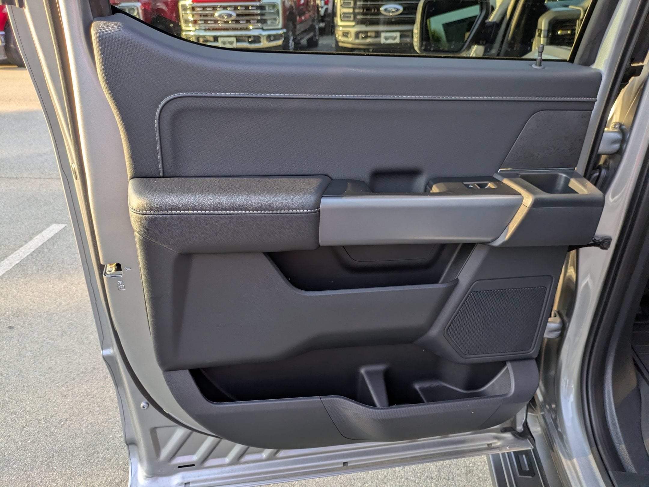 2026 Ford F-150 XLT - Crossroads Courtesy Demo