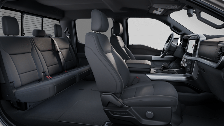 2025 Ford F-150 XLT - Crossroads Courtesy Demo