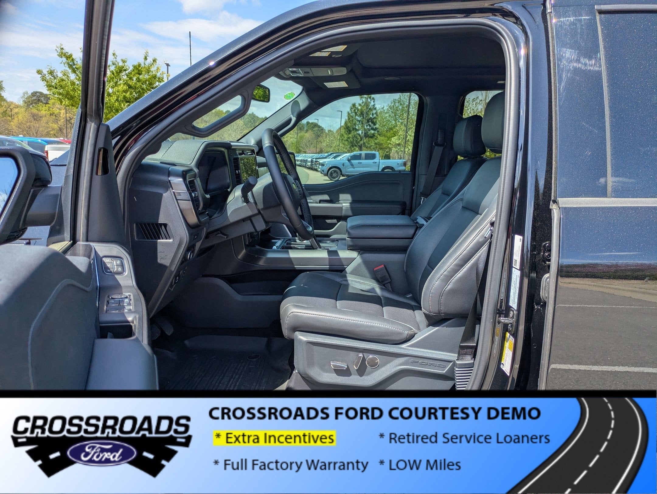 2026 Ford F-150 LARIAT - Crossroads Courtesy Demo