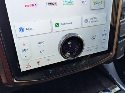 2023 Ford F-150 Lightning LARIAT