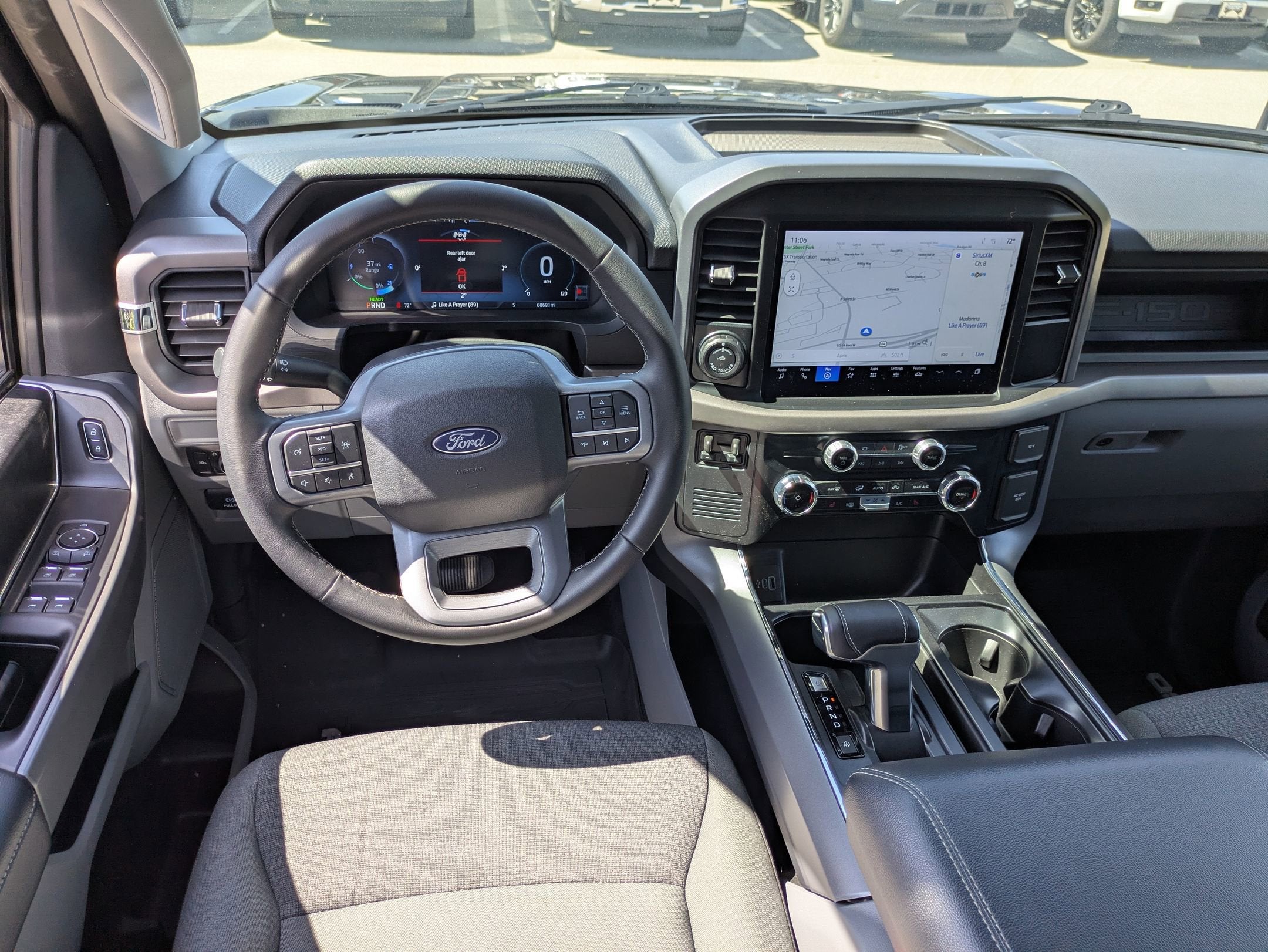 2025 Ford F-150 Lightning XLT