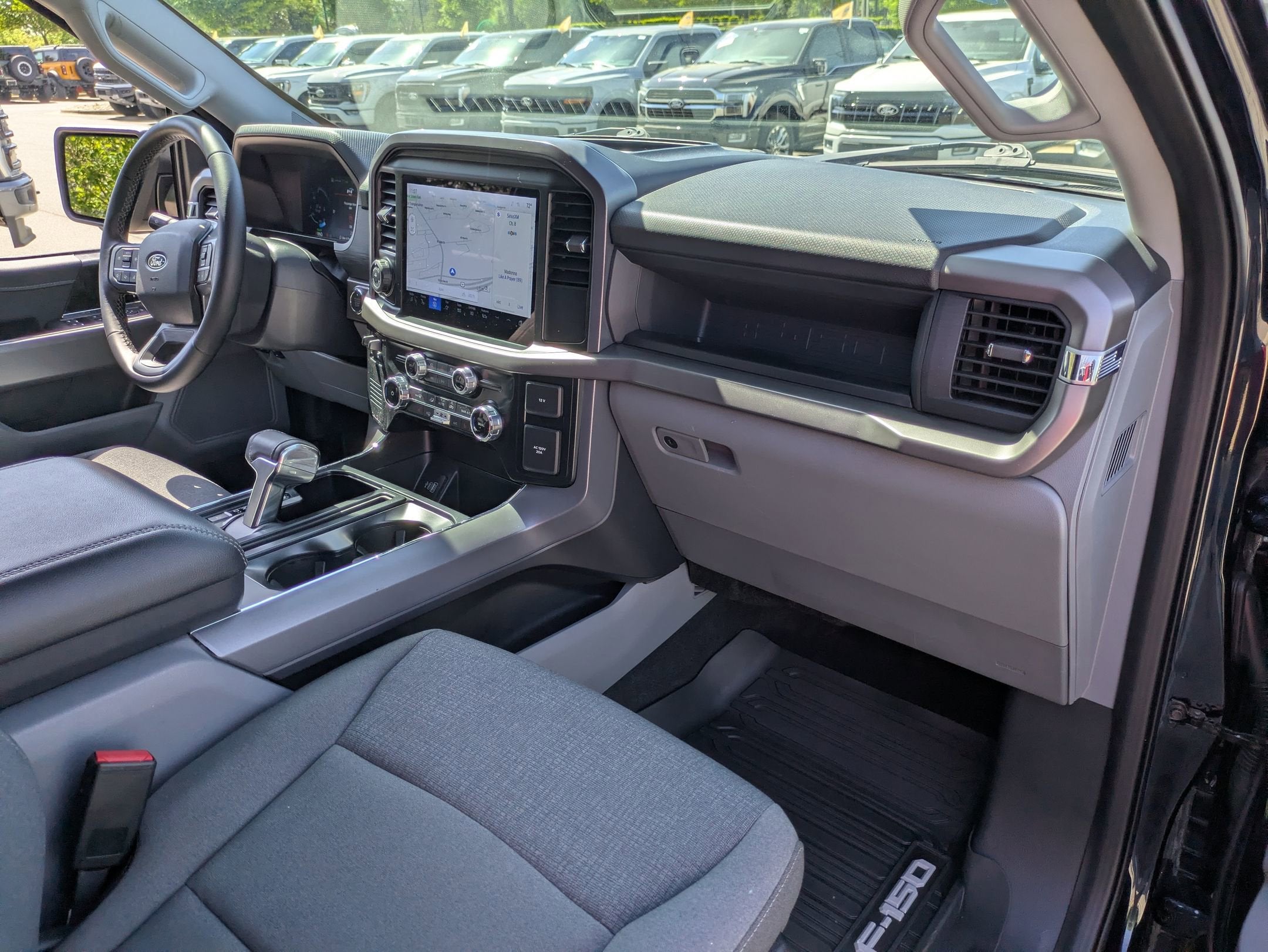 2025 Ford F-150 Lightning XLT