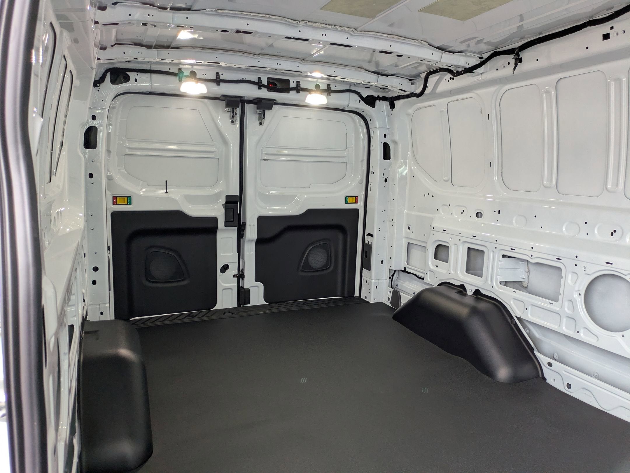 2026 Ford Transit Cargo Van Base