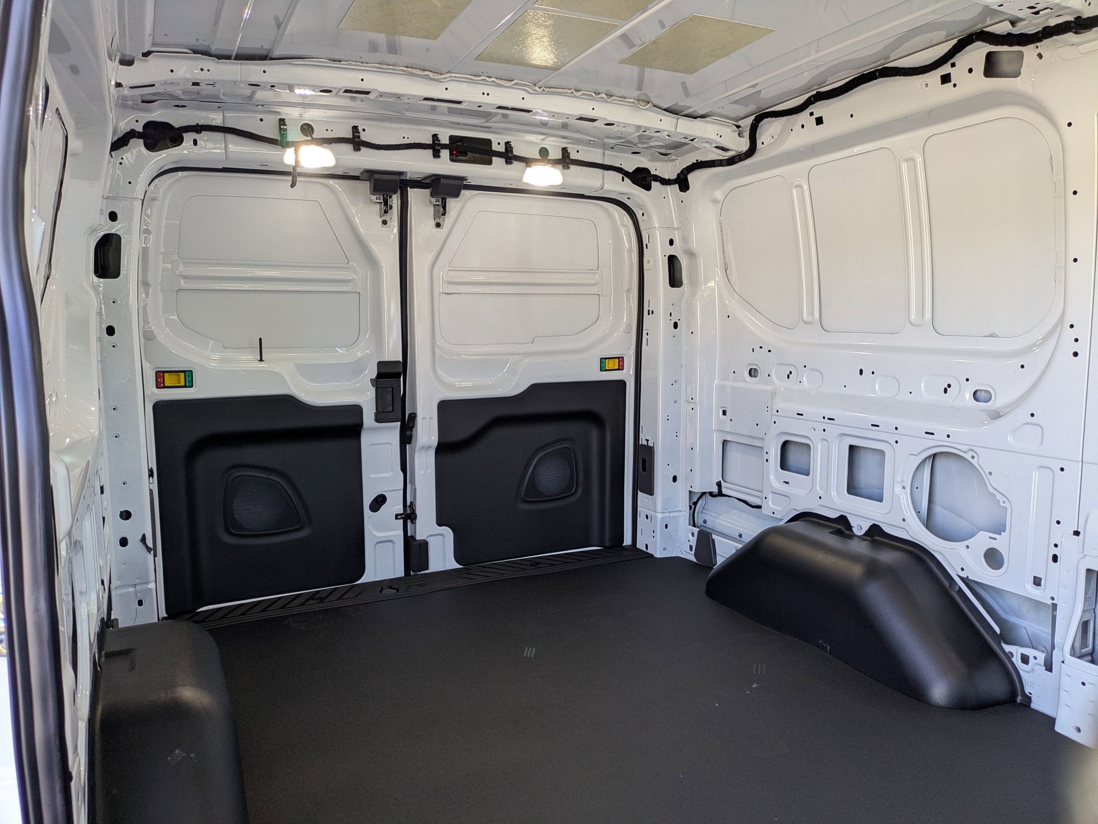 2026 Ford Transit Cargo Van Base